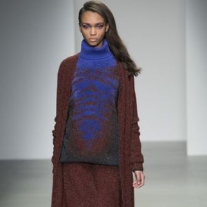 Beautiful Lucas Nascimento sweater
